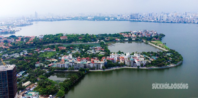 Một góc khu vực hồ Tây nhìn từ trên cao.