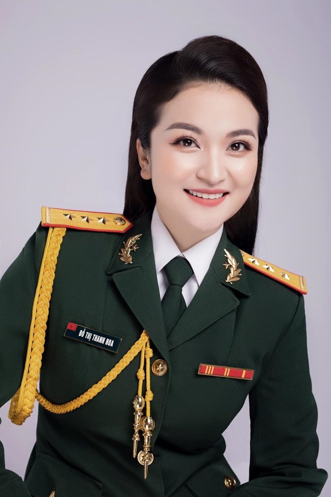 Đỗ Tố Hoa hiện là Đại uý.