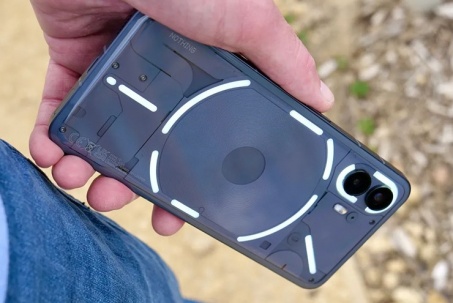Đây là mẫu smartphone “cú đấm thép” nhằm vào Apple và Samsung