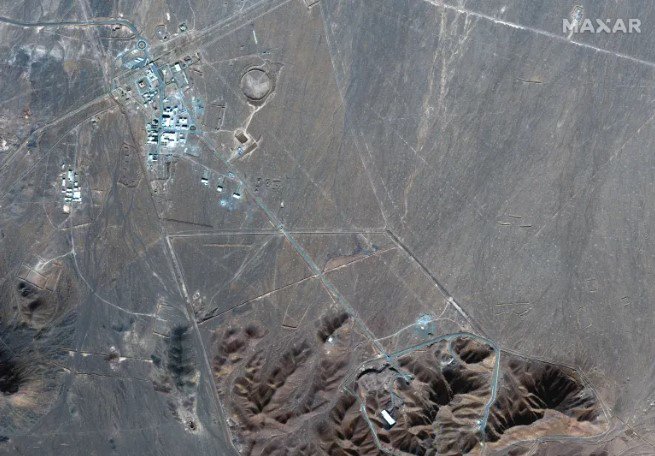 Ảnh vệ tinh chụp&nbsp;cơ sở làm giàu uranium Fordo của Iran. Nguồn: Maxar
