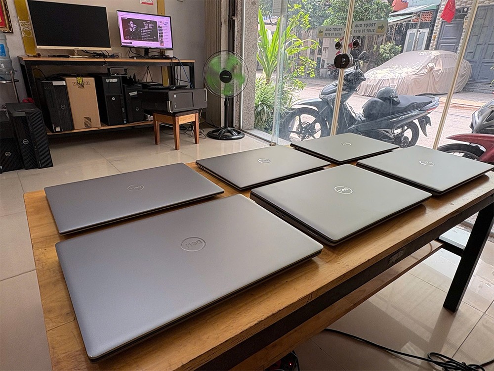 Các mẫu mã đa dạng đem đến cho khách hàng nhiều sự lựa chọn