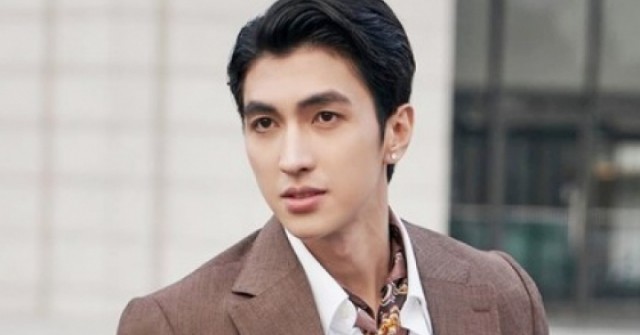 Gã trai "đẹp nhưng đểu", sở hữu chiều cao ấn tư...