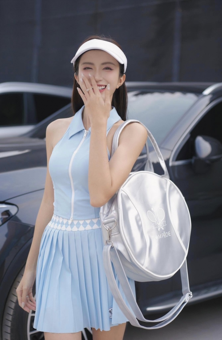 Hạnh phúc viên mãn ngoài đời thực nên Ngọc Huyền được cho là ngày càng đẹp lên.&nbsp;