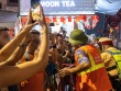 Diễn biến nóng tại phố cà phê đường tàu trong đêm sau vụ khách suýt bị tàu hỏa cán