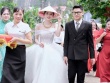 Cưới bạn thân cùng xóm, cô dâu đọc lời thề nguyện khiến chú rể rơi nước mắt