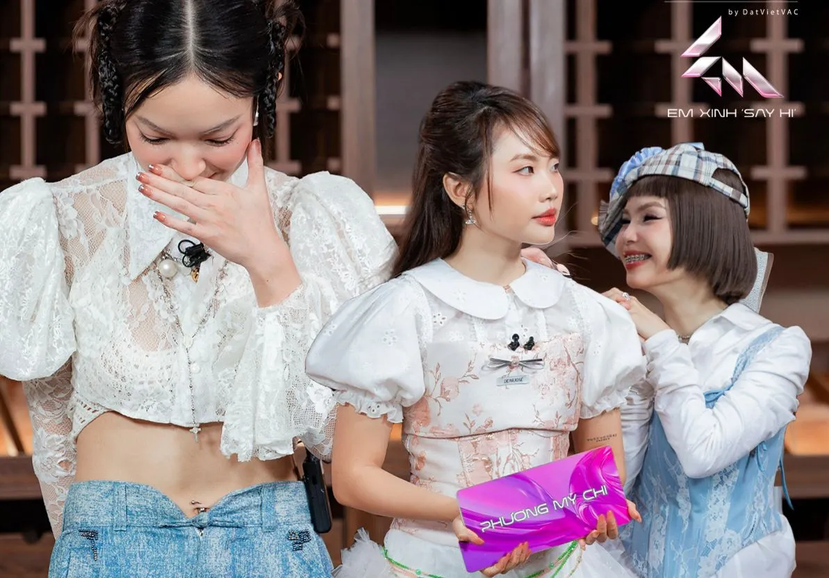 Phương Mỹ Chi dẫn đầu về thứ hạng nhưng liên tục bị từ chối.