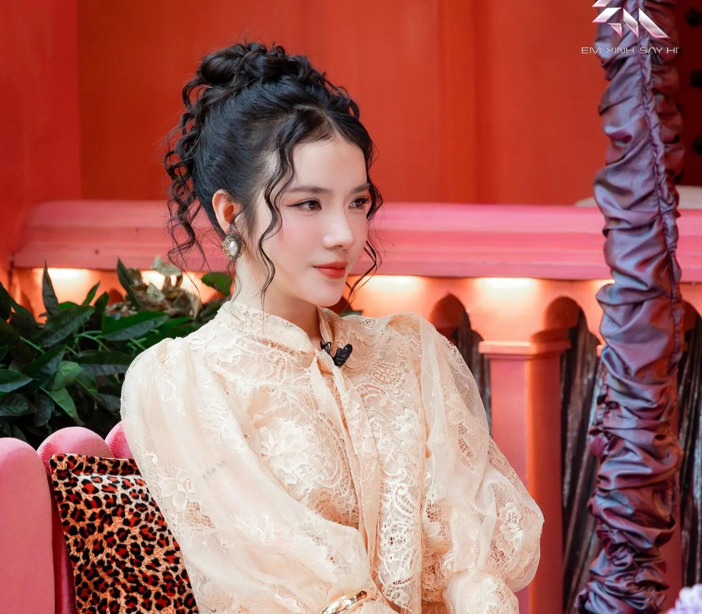 Đội Miu Lê trội lên khi cùng lúc có Tiên Tiên và LyLy.