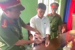Lý do nguyên Chánh văn phòng HĐND, UBND huyện ở Bình Phước bị bắt lần 2