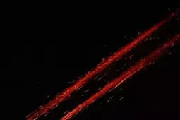 Căng thẳng chưa có dấu hiệu hạ nhiệt, Iran - Israel không ngừng 'dội mưa hỏa lực' vào đối phương