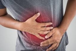 Ung thư đại tràng ở người trẻ: Những lầm tưởng khiến bệnh phát hiện quá muộn