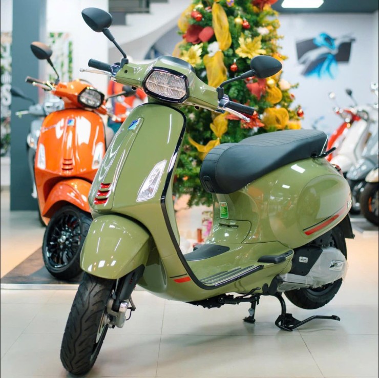 Giá Vespa Sprint S 150 tháng 6/2025, ưu đãi khủng đến 8 triệu đồng - 3