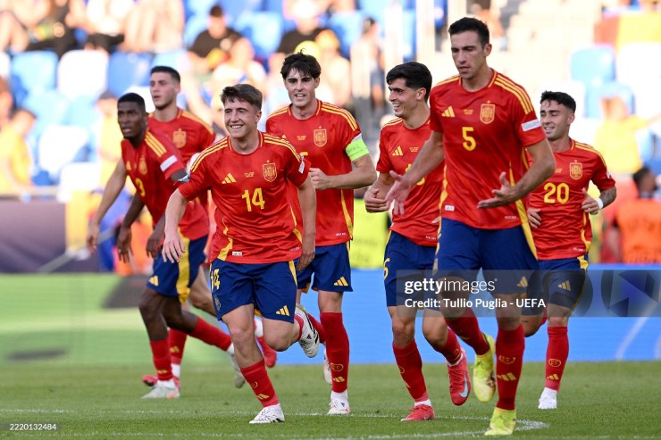 U21 Tây Ban Nha thắng ngược