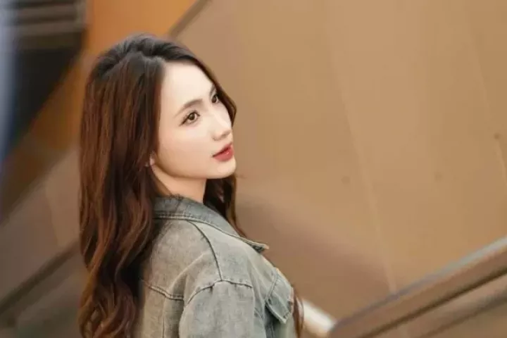 Danh tính "cô đồng nát" sáng nhất cõi mạng nhờ visual đỉnh