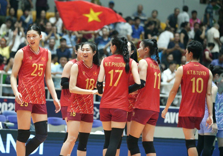 HLV Nguyễn Tuấn Kiệt không quá hài lòng với các học trò