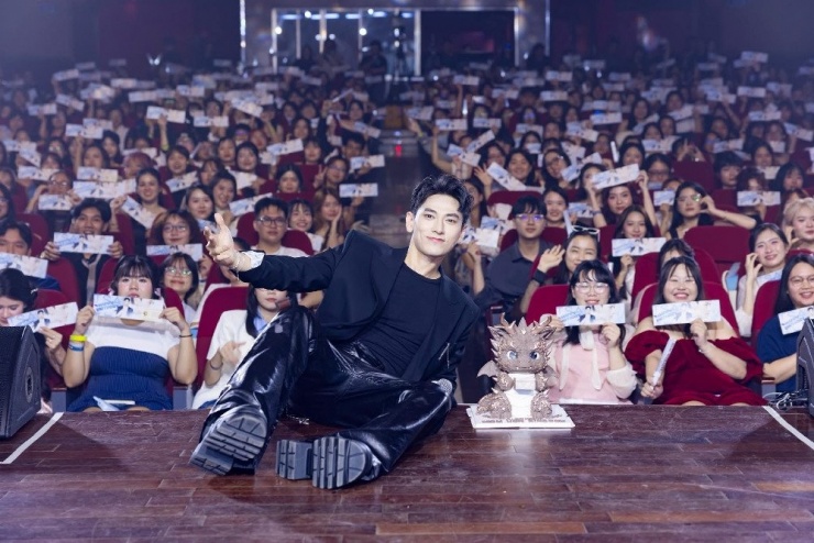 Fan meeting của 'anh trai' Isaac, Công Dương, Captain được tổ chức liên tiếp nhau vào ngày 13, 14, 15/6.