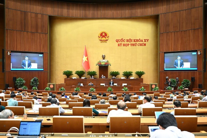 Các đại biểu tại hội trường Diên Hồng ngày 11/6. Ảnh: Cổng TTĐT Quốc hội