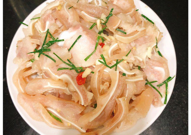 Thứ lá người Việt thường rắc lên gà luộc, không ngờ là loại rau chứa chất chống oxy hóa mạnh, bảo vệ hệ thần kinh - 4