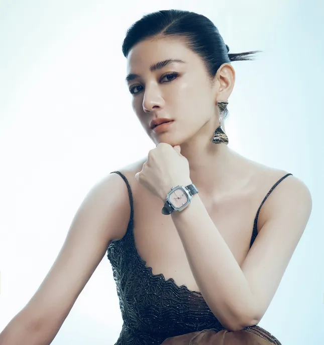 Huỳnh Dịch bị chê EQ thấp.