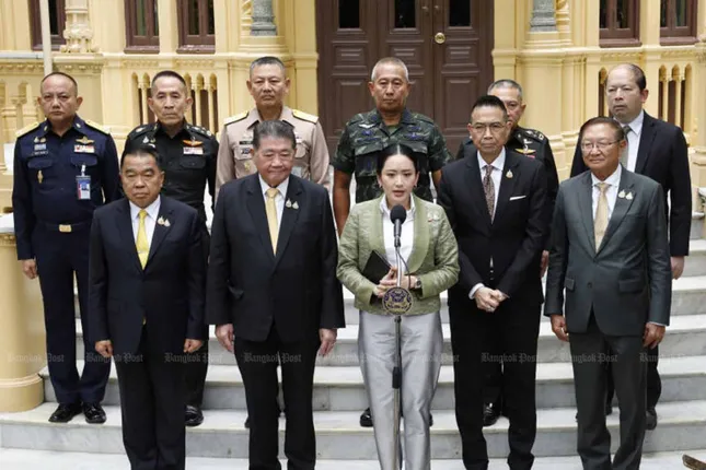 Thủ tướng Thái Lan Paetongtarn Shinawatra phát biểu với báo chí sau khi họp với các quan chức an ninh cấp cao ngày 16/6. (Ảnh: Bangkok Post)