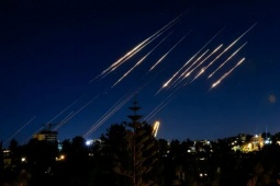 Xung đột Iran-Israel: Câu hỏi về hỏa lực Iran sau 3 ngày đánh rát Tel Aviv