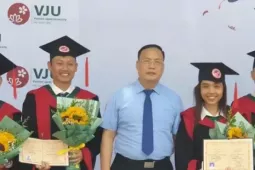Chuyên gia lí giải việc nhiều trường đại học bỏ tổ hợp C00