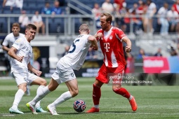 Bayern thắng đội nghiệp dư 10-0, fan đòi thanh lý Harry Kane vì " tịt ngòi "