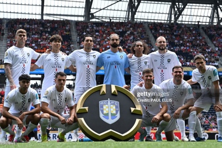 Đội nghiệp dư Auckland City thua 0-10: Mặc kệ chê cười, kiếm bao nhiêu tiền ở Club World Cup?