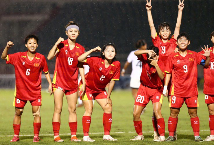U19 Việt Nam áp đảo U19 Indonesia