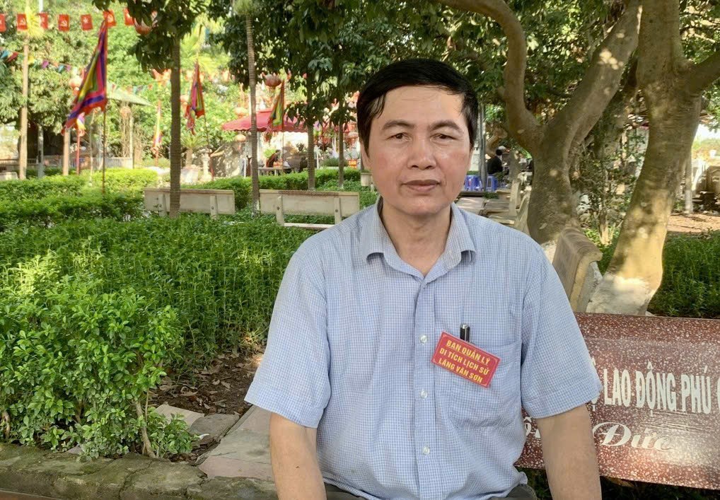Ông Nguyễn Văn Xuân, Trưởng BQL Di tích Lăng Văn Sơn, cho biết bảo tồn Lăng Vân Sơn là mong mỏi của tất cả người dân Đan Phượng