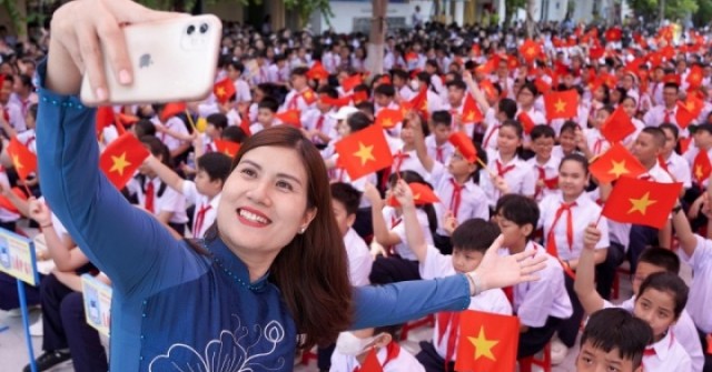 Nhà giáo được xếp lương cao nhất trong hệ thống thang bậc lương hành chính sự nghiệp