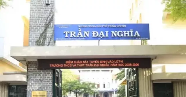 Cận cảnh cuộc đua tranh suất vào lớp 6 "căng" hơn tuyển sinh đại học ở TPHCM