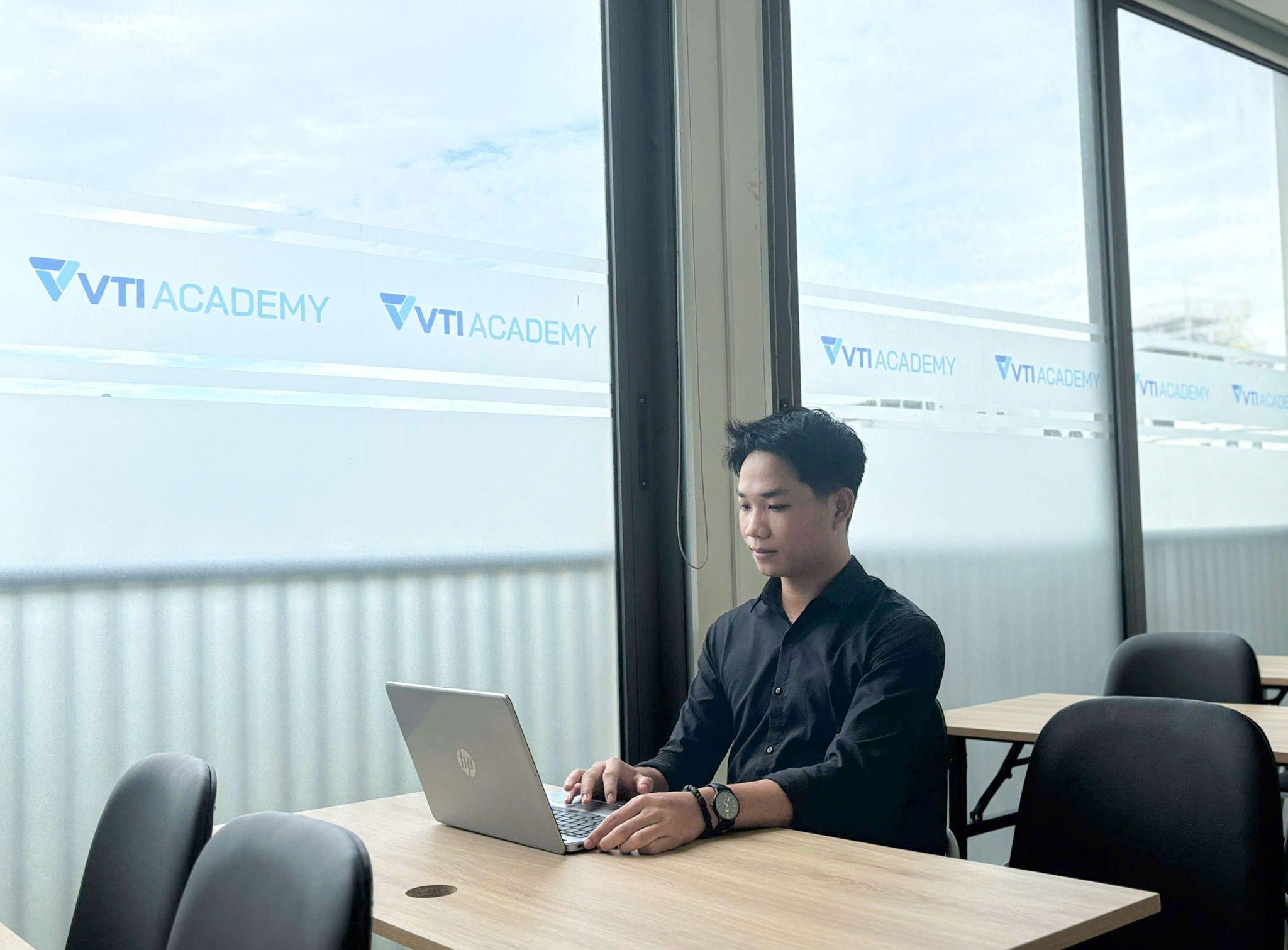 Đại bày tỏ mong muốn tiếp tục học hỏi để chinh phục những nấc thang cao hơn trong ngành CNTT
