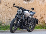 Brixton Crossfire 125 - mô tô đậm chất cổ điển, trang bị ấn tượng!