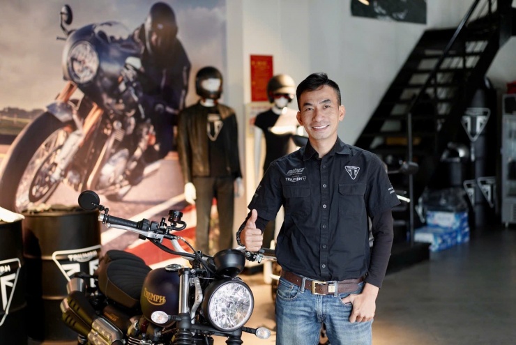 Anh Nguyễn Văn Lộc chuyên gia về mô tô Triumph. Ảnh NVCC.