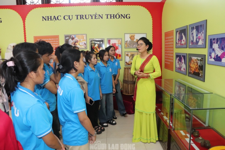 Bộ trang sức bằng vàng cách nay hơn 2.000 năm lần đầu "lộ diện" ở Quảng Nam - 25