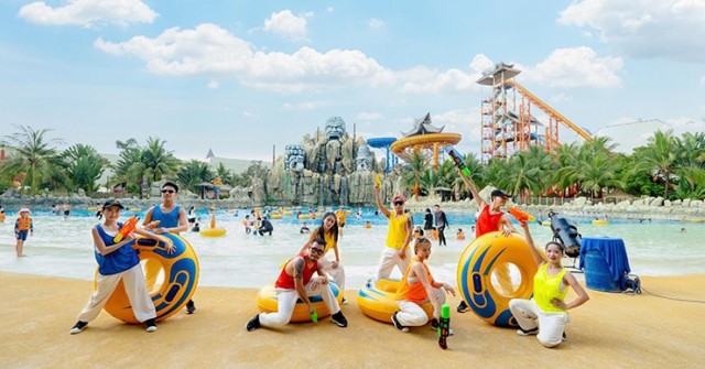 “Hè rực rỡ - vui bất ngờ” - bùng nổ không khí hội hè tại Vinpearl & VinWonders khắp cả nước