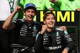 Chiến thắng ngọt ngào của 2 tay đua F1 đội Mercedes ở chặng Canadian GP