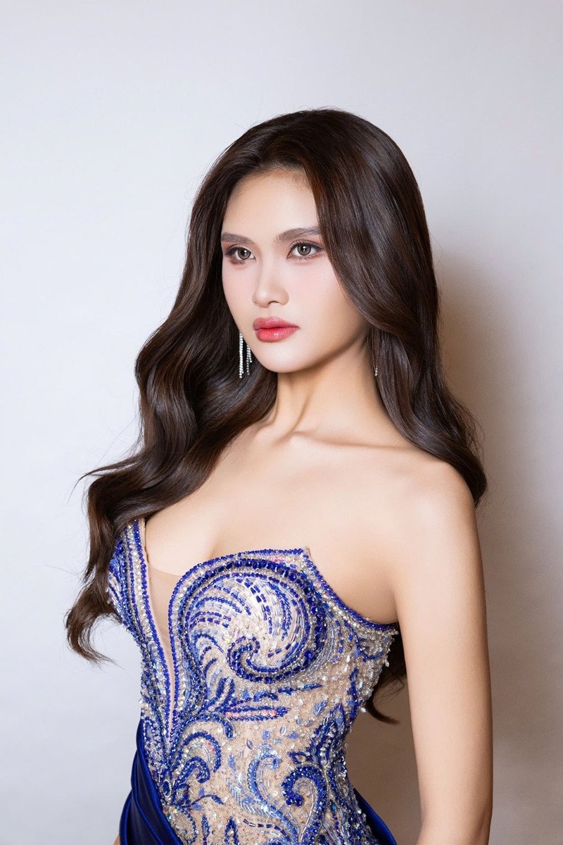 Người đẹp thủ khoa chuyên Văn, là học sinh giỏi quốc gia thi hoa hậu là ai? - 9
