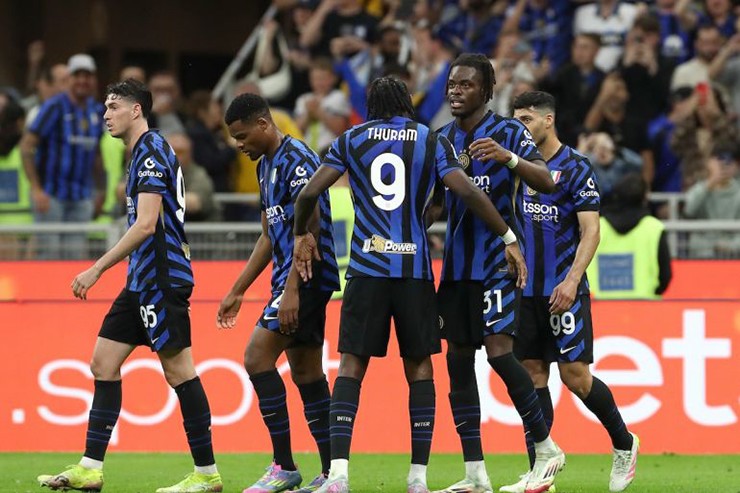 Inter Milan sẽ bắt đầu hành trình mới với tân HLV Chivu