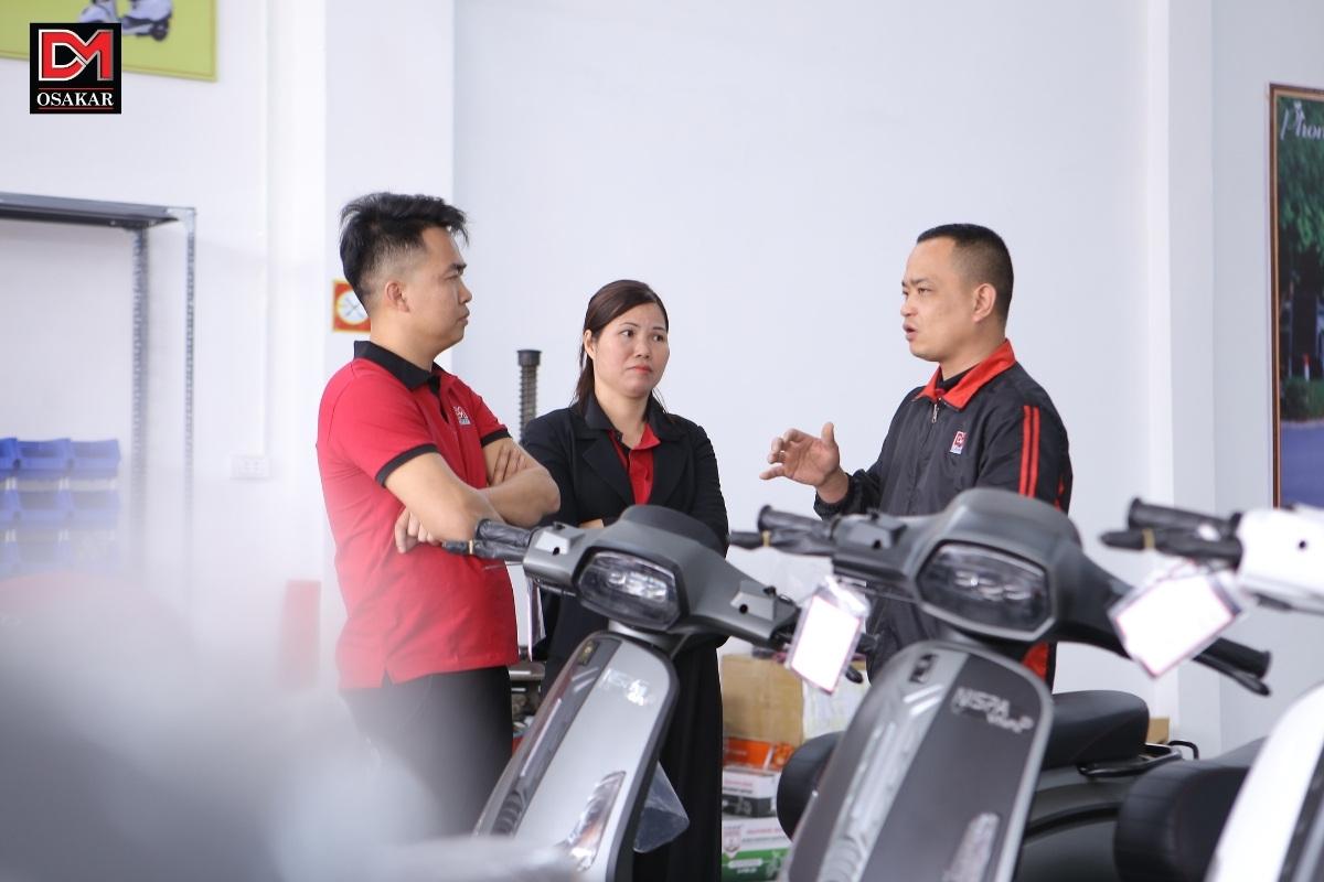 Mùa chuyển cấp sắp đến, nhiều phụ huynh đang trăn trở tìm kiếm phương tiện di chuyển phù hợp nhất cho con