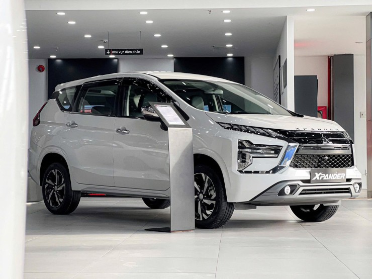Ngắm dòng MPV Mitsubishi Xpander 2025 AT Premium, giá từ 658 triệu đồng - 1