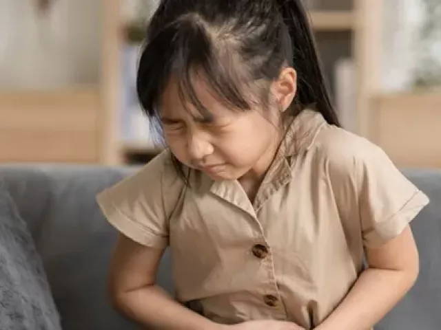 Nhiều trẻ nhập viện vì chảy máu dạ dày, nguyên nhân khiến cha mẹ sửng sốt