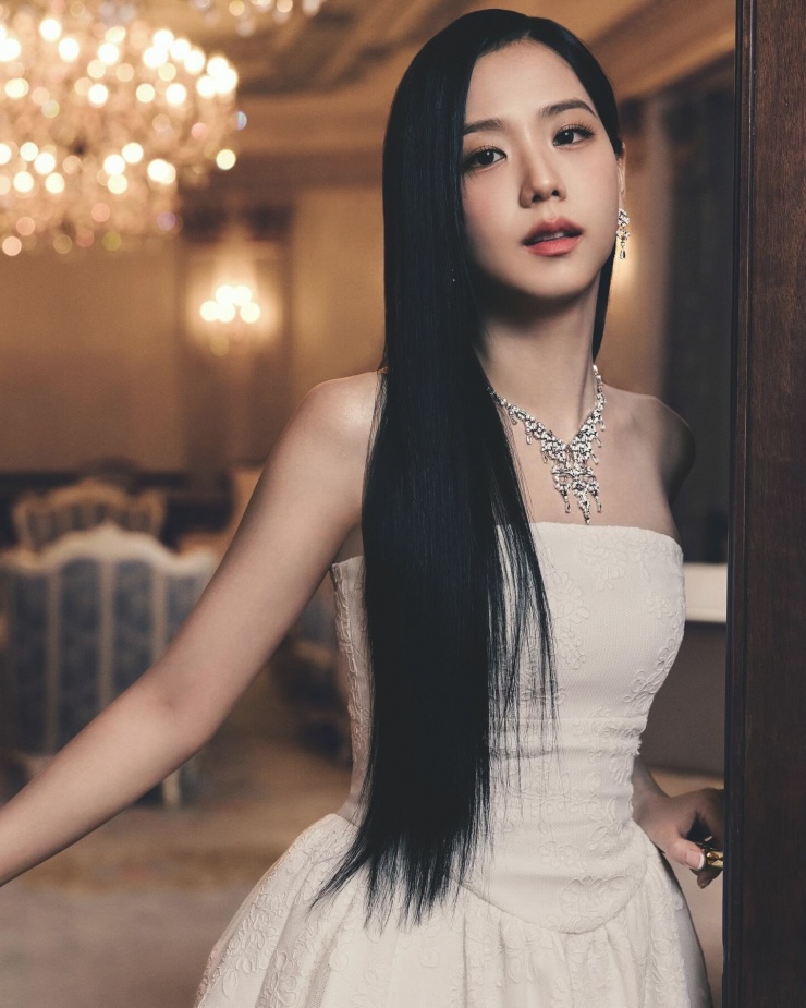 Chỉ riêng mình Jisoo vắng mặt