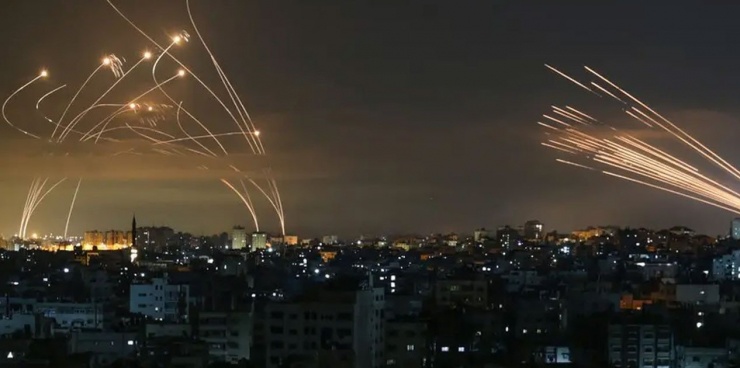 Hệ thống phòng thủ Iron Dome của Israel. Ảnh: BBC