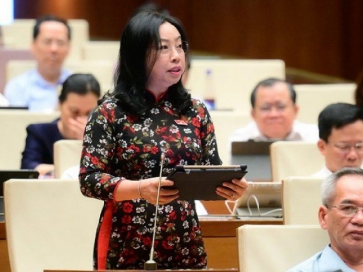 Đại biểu truy trách nhiệm vấn nạn thực phẩm giả, thuốc giả, Bộ trưởng Bộ Y tế nói gì?