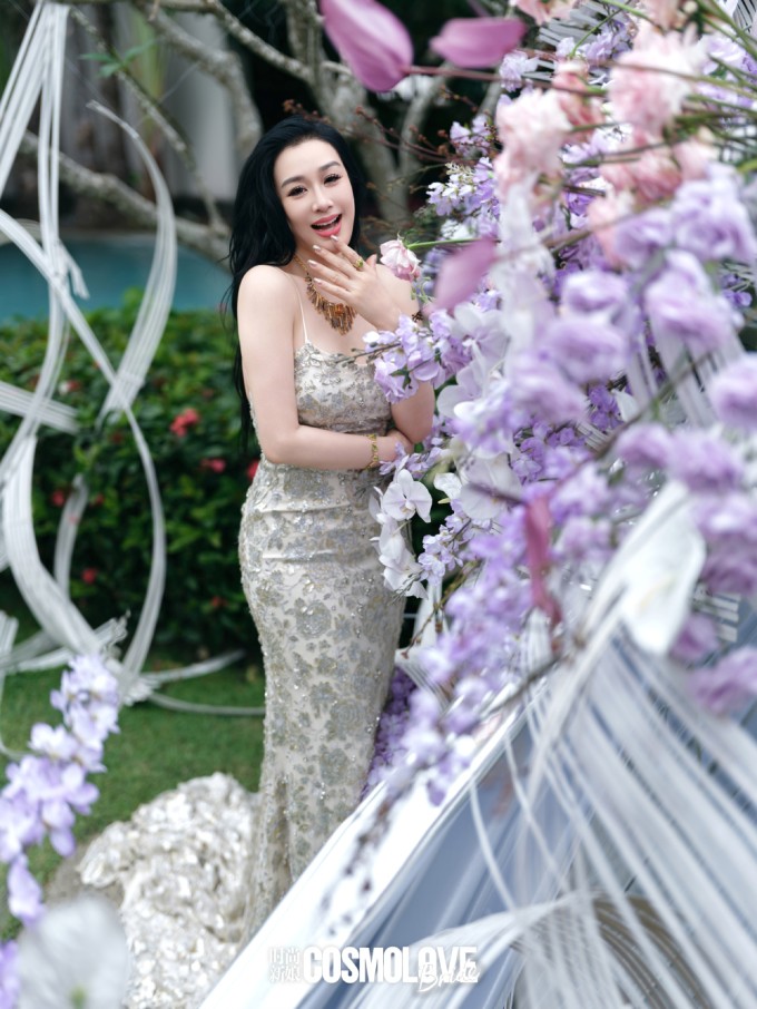 Chung Lệ Đề chụp tạp chí. Ảnh: Cosmopolitan