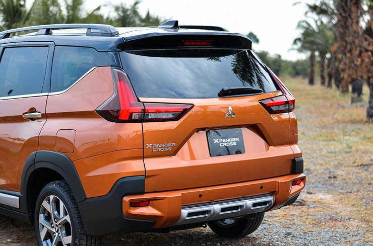 Giá xe Mitsubishi Xpander Cross tháng 6/2025, hỗ trợ 50% phí trước bạ - 6