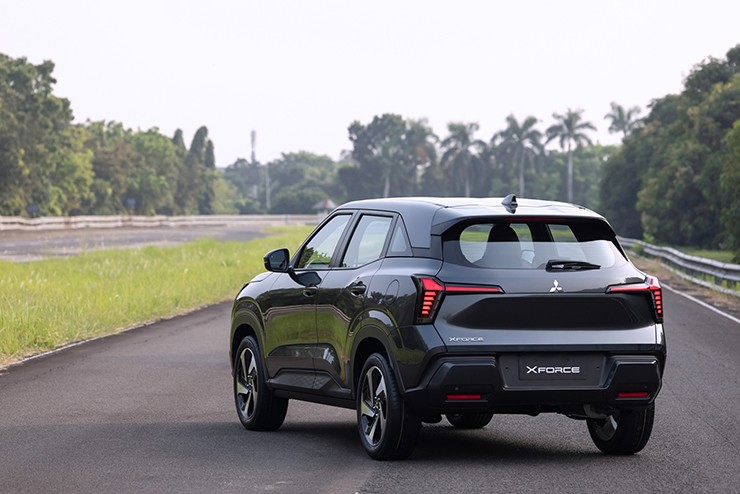 Giá xe Mitsubishi Xforce tháng 6/2025, hỗ trợ 50% phí trước bạ - 5