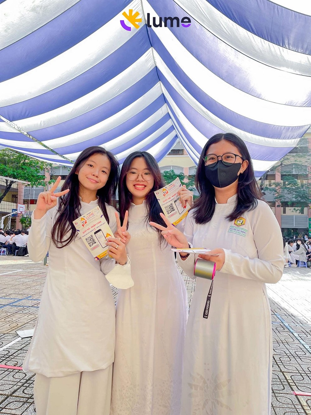 Các bạn học viên trường THPT NGUYỄN CHÍ THANH tham gia sự kiện có Lume Test