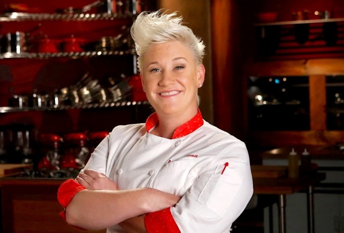 Anne Burrell được xác nhận tử vong tại nhà riêng.